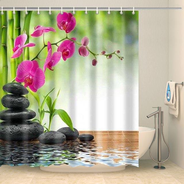 Rideau de douche galets et orchidées relaxants Rideau de douche ou de baignoire Coco-Rideaux 