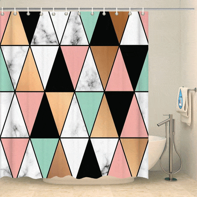 Rideaux de douche design triangles couleurs et marbre Rideau de douche ou de baignoire Coco-Rideaux 